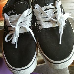 VANS Canvas women's size 7